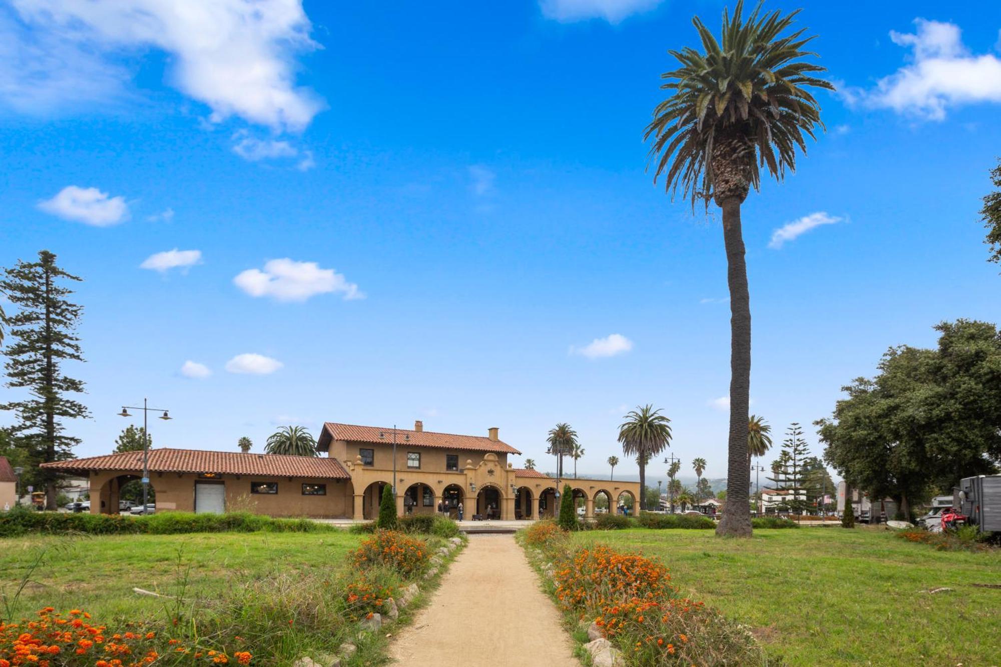 Ith Santa Barbara Beach Hostel Exterior foto